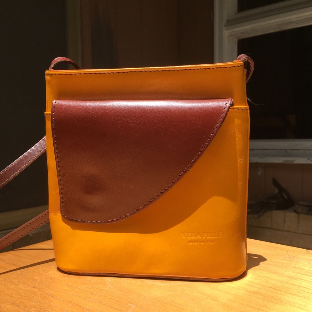 Vera Pelle Gold/Yellow Leather Bag